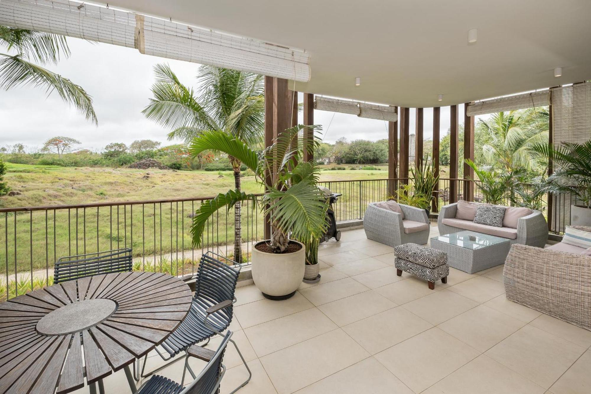 Lux Appartment Golf De Mont Choisy Exterior photo